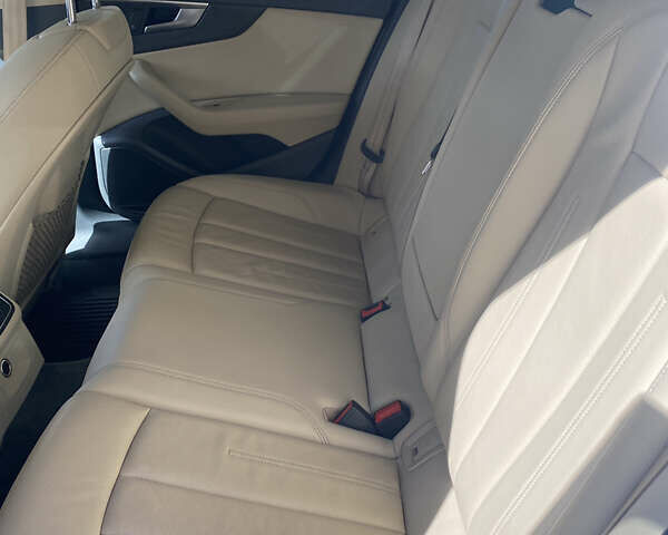 Ауди А4 2016 в Киеве на Automoto.ua Белый Ауди А4, объемом двигателя 1.98 л и пробегом 150 тыс. км за 22000 $, фото 22 на Automoto.ua