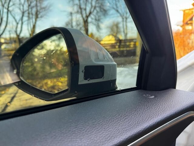 Білий Ауді А4, об'ємом двигуна 2 л та пробігом 146 тис. км за 19990 $, фото 14 на Automoto.ua