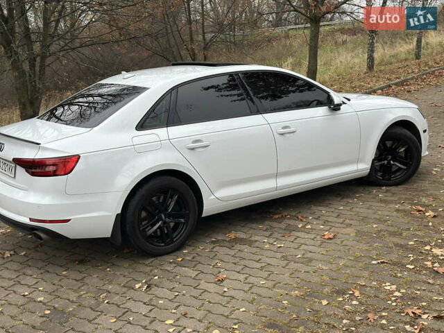 Білий Ауді А4, об'ємом двигуна 1.98 л та пробігом 199 тис. км за 17000 $, фото 11 на Automoto.ua