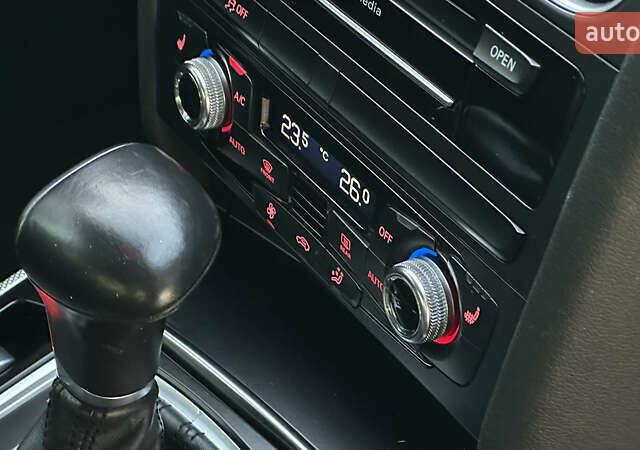 Белый Ауди А4, объемом двигателя 1.98 л и пробегом 160 тыс. км за 13999 $, фото 65 на Automoto.ua