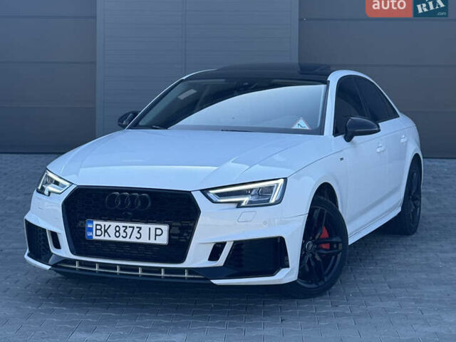 Білий Ауді А4, об'ємом двигуна 2 л та пробігом 194 тис. км за 18000 $, фото 1 на Automoto.ua