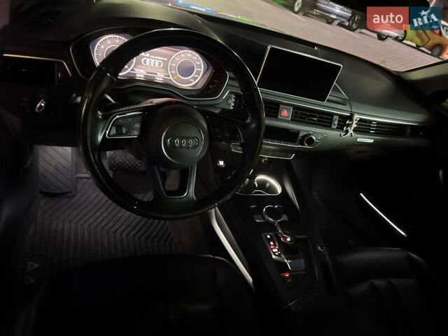 Белый Ауди А4, объемом двигателя 2 л и пробегом 159 тыс. км за 19500 $, фото 17 на Automoto.ua