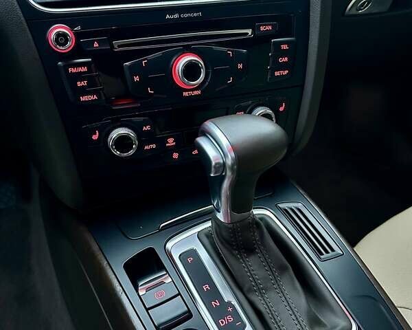 Білий Ауді А4, об'ємом двигуна 2 л та пробігом 44 тис. км за 15999 $, фото 51 на Automoto.ua