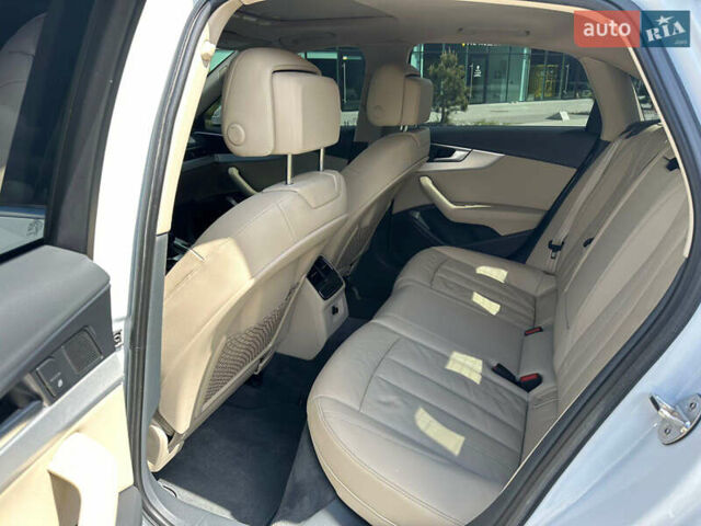 Белый Ауди А4, объемом двигателя 1.98 л и пробегом 135 тыс. км за 17999 $, фото 8 на Automoto.ua