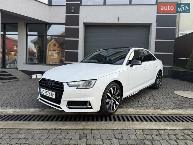 Белый Ауди А4, объемом двигателя 1.98 л и пробегом 258 тыс. км за 17000 $, фото 2 на Automoto.ua