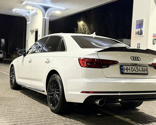 Белый Ауди А4, объемом двигателя 2 л и пробегом 162 тыс. км за 19500 $, фото 10 на Automoto.ua