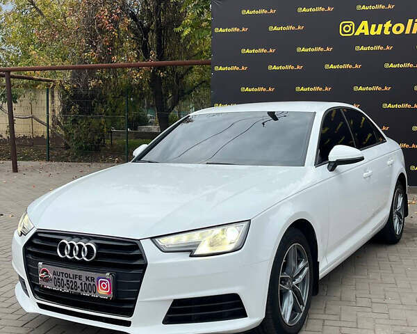 Білий Ауді А4, об'ємом двигуна 1.4 л та пробігом 180 тис. км за 16700 $, фото 1 на Automoto.ua
