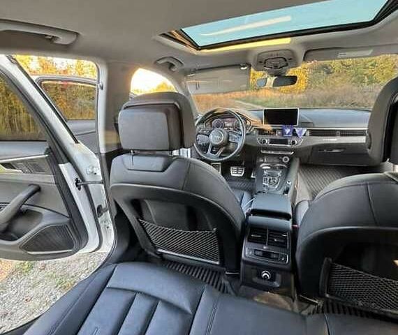 Білий Ауді А4, об'ємом двигуна 2 л та пробігом 128 тис. км за 14700 $, фото 6 на Automoto.ua