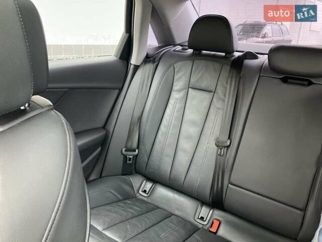 Белый Ауди А4, объемом двигателя 1.98 л и пробегом 172 тыс. км за 20400 $, фото 18 на Automoto.ua