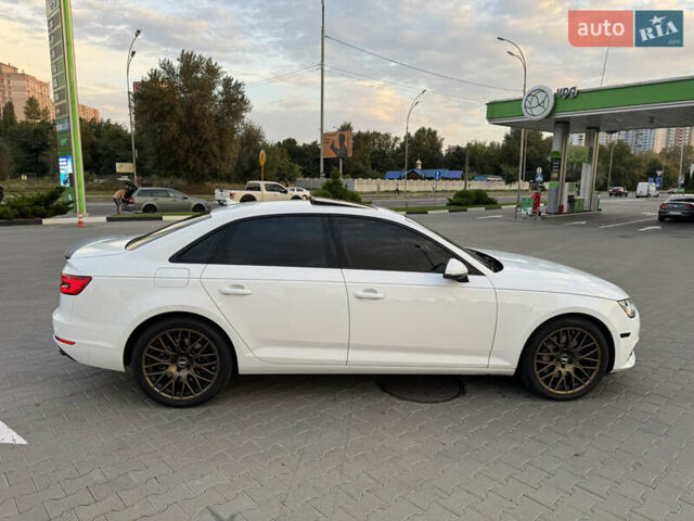 Белый Ауди А4, объемом двигателя 1.98 л и пробегом 151 тыс. км за 21999 $, фото 9 на Automoto.ua