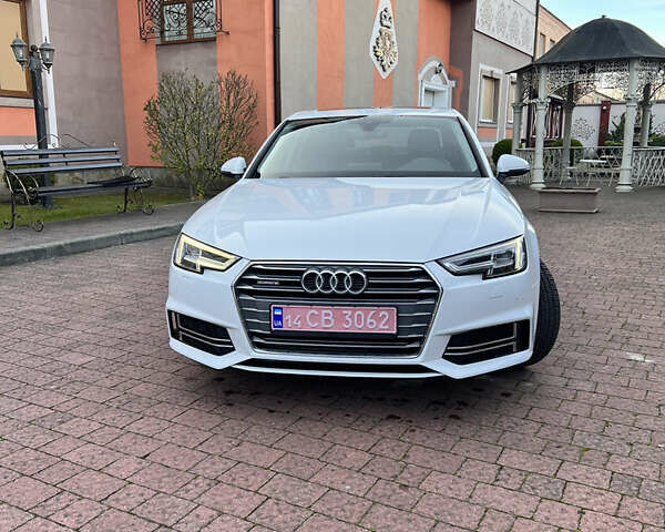 Белый Ауди А4, объемом двигателя 1.98 л и пробегом 190 тыс. км за 18500 $, фото 3 на Automoto.ua