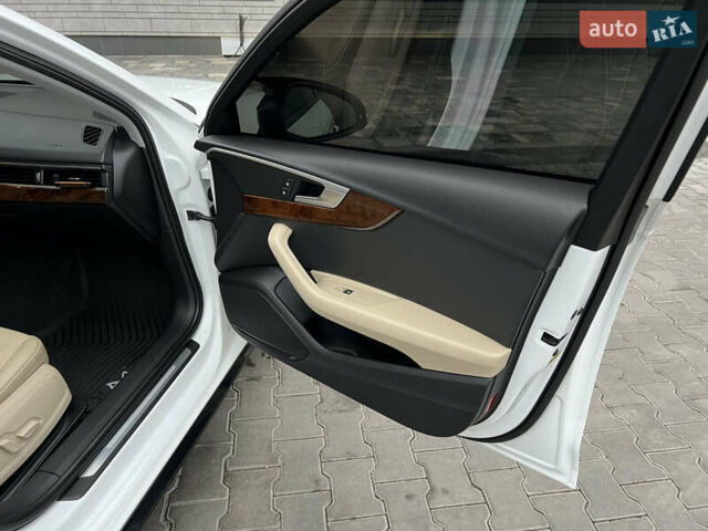 Білий Ауді А4, об'ємом двигуна 2 л та пробігом 84 тис. км за 20000 $, фото 51 на Automoto.ua