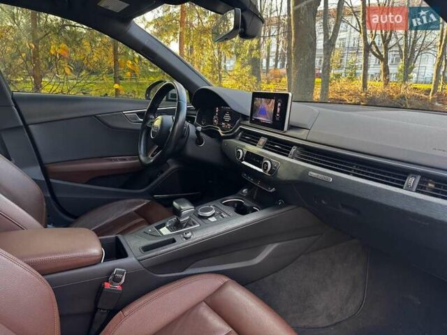 Белый Ауди А4, объемом двигателя 2 л и пробегом 146 тыс. км за 19990 $, фото 39 на Automoto.ua