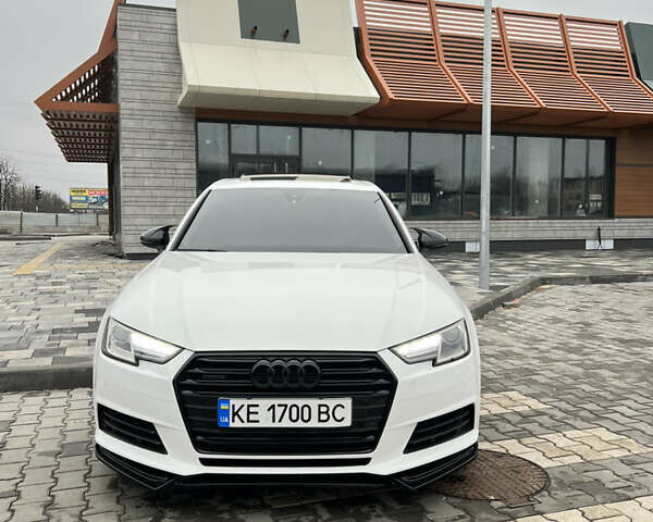 Білий Ауді А4, об'ємом двигуна 2 л та пробігом 87 тис. км за 19500 $, фото 30 на Automoto.ua