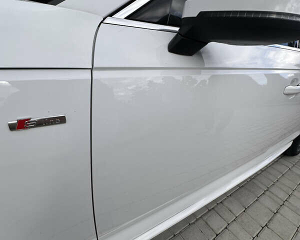 Ауди А4 2016 в Могилев-Подольском на Automoto.ua Белый Ауди А4, объемом двигателя 2 л и пробегом 160 тыс. км за 19500 $, фото 18 на Automoto.ua