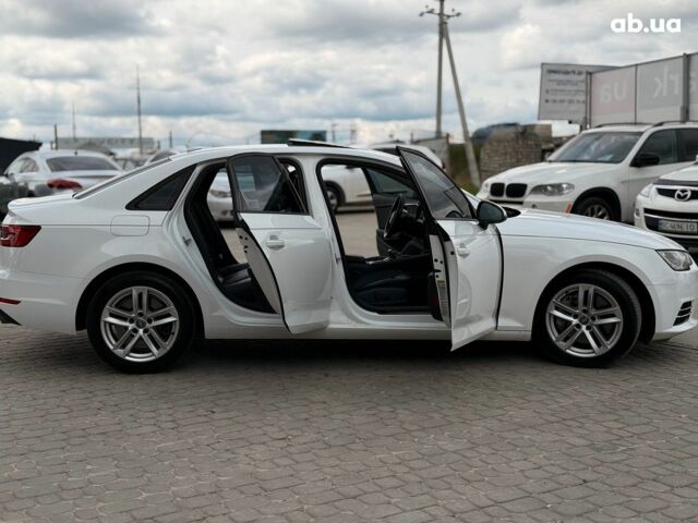 Білий Ауді А4, об'ємом двигуна 2 л та пробігом 143 тис. км за 18790 $, фото 24 на Automoto.ua