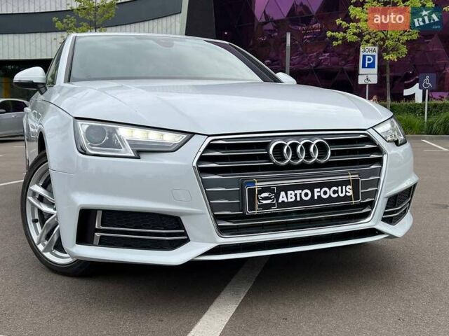 Белый Ауди А4, объемом двигателя 2 л и пробегом 48 тыс. км за 19990 $, фото 1 на Automoto.ua
