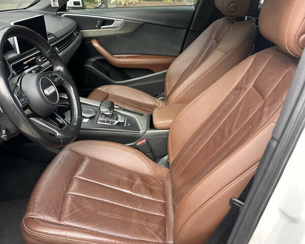 Ауди А4 2016 в Могилев-Подольском на Automoto.ua Белый Ауди А4, объемом двигателя 2 л и пробегом 160 тыс. км за 19500 $, фото 10 на Automoto.ua