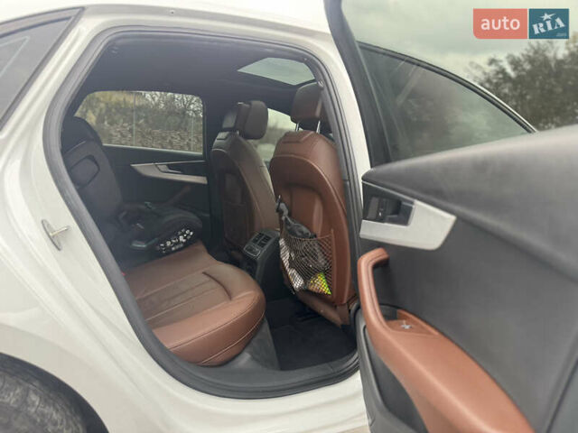 Ауді А4 2016 у Хмельницькому на Automoto.ua Білий Ауді А4, об'ємом двигуна 1.98 л та пробігом 185 тис. км за 16500 $, фото 25 на Automoto.ua