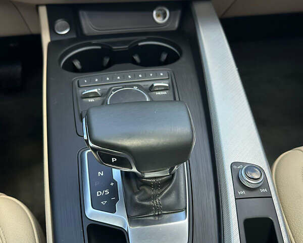 Белый Ауди А4, объемом двигателя 1.98 л и пробегом 135 тыс. км за 17999 $, фото 9 на Automoto.ua