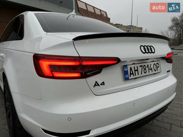 Білий Ауді А4, об'ємом двигуна 2 л та пробігом 84 тис. км за 20000 $, фото 23 на Automoto.ua