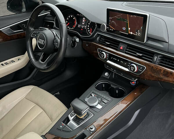 Білий Ауді А4, об'ємом двигуна 2 л та пробігом 87 тис. км за 19500 $, фото 54 на Automoto.ua
