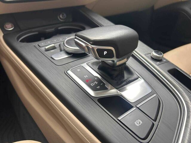 Білий Ауді А4, об'ємом двигуна 2 л та пробігом 123 тис. км за 20726 $, фото 1 на Automoto.ua