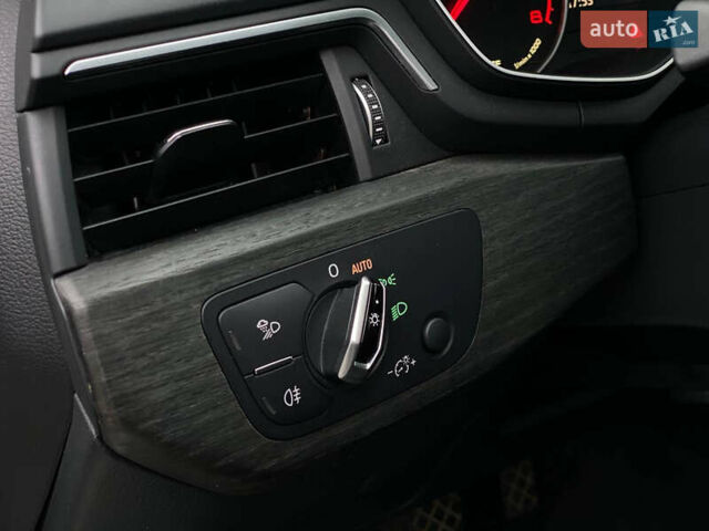 Белый Ауди А4, объемом двигателя 1.98 л и пробегом 146 тыс. км за 16500 $, фото 21 на Automoto.ua