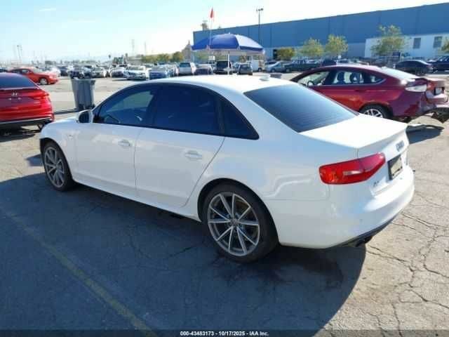 Белый Ауди А4, объемом двигателя 2 л и пробегом 87 тыс. км за 1500 $, фото 2 на Automoto.ua