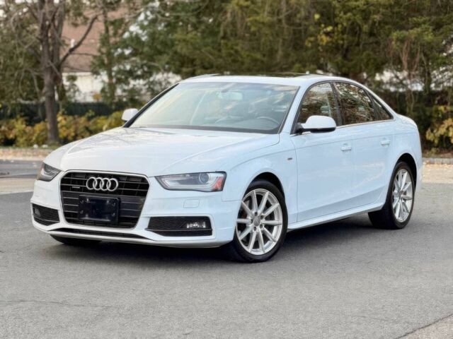 Белый Ауди А4, объемом двигателя 2 л и пробегом 77 тыс. км за 3200 $, фото 2 на Automoto.ua
