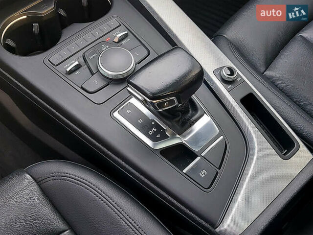 Белый Ауди А4, объемом двигателя 1.98 л и пробегом 144 тыс. км за 17399 $, фото 22 на Automoto.ua