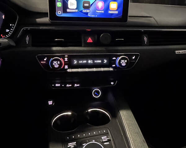 Белый Ауди А4, объемом двигателя 2 л и пробегом 162 тыс. км за 19500 $, фото 20 на Automoto.ua