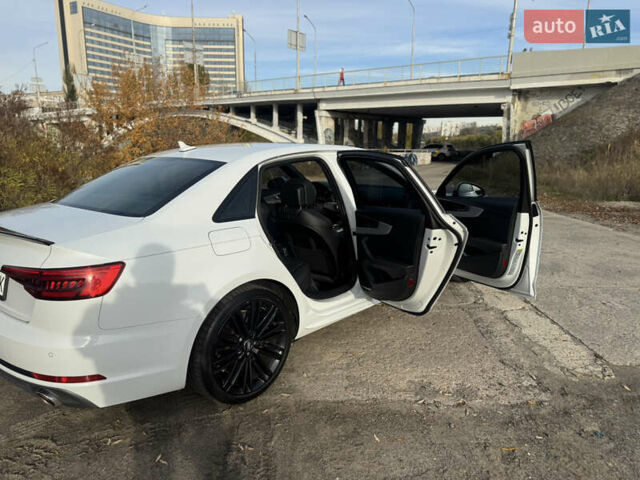 Білий Ауді А4, об'ємом двигуна 1.98 л та пробігом 160 тис. км за 20500 $, фото 21 на Automoto.ua