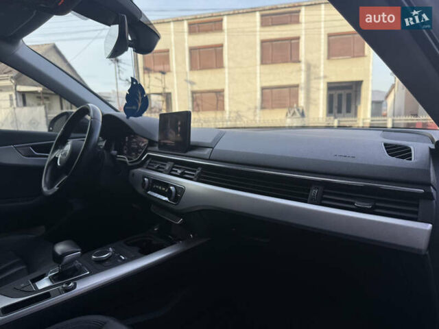 Белый Ауди А4, объемом двигателя 1.98 л и пробегом 258 тыс. км за 17000 $, фото 33 на Automoto.ua