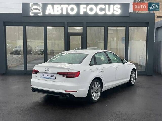 Белый Ауди А4, объемом двигателя 1.98 л и пробегом 159 тыс. км за 20990 $, фото 4 на Automoto.ua