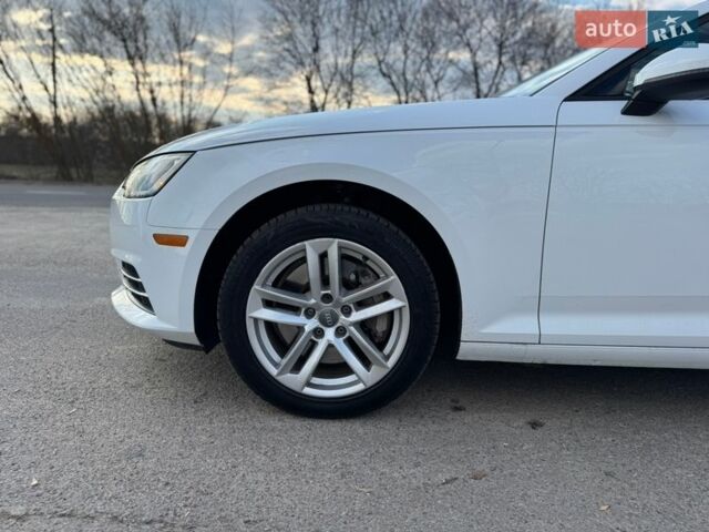 Белый Ауди А4, объемом двигателя 1.98 л и пробегом 166 тыс. км за 16000 $, фото 17 на Automoto.ua