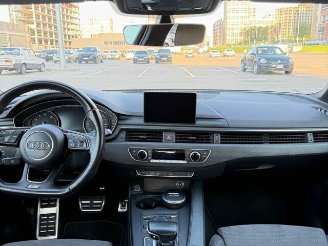 Белый Ауди А4, объемом двигателя 1.98 л и пробегом 105 тыс. км за 21500 $, фото 8 на Automoto.ua