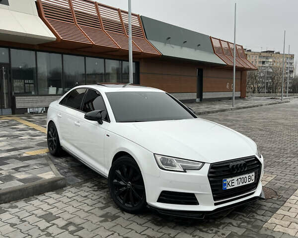 Білий Ауді А4, об'ємом двигуна 2 л та пробігом 87 тис. км за 19500 $, фото 26 на Automoto.ua