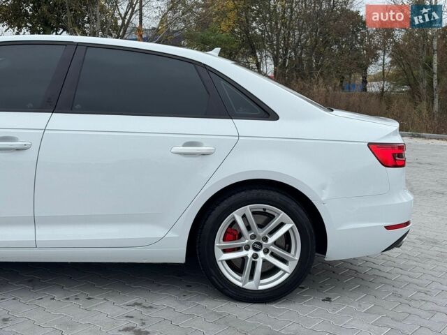 Білий Ауді А4, об'ємом двигуна 2 л та пробігом 230 тис. км за 11900 $, фото 6 на Automoto.ua