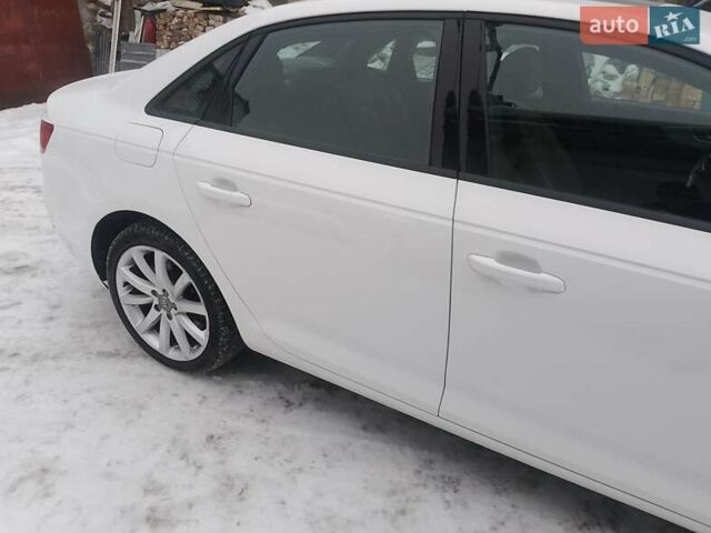 Белый Ауди А4, объемом двигателя 1.98 л и пробегом 168 тыс. км за 17400 $, фото 6 на Automoto.ua