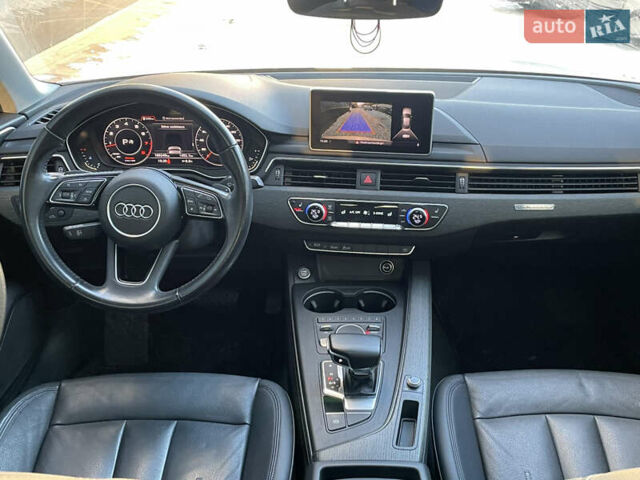 Білий Ауді А4, об'ємом двигуна 2 л та пробігом 169 тис. км за 17900 $, фото 19 на Automoto.ua
