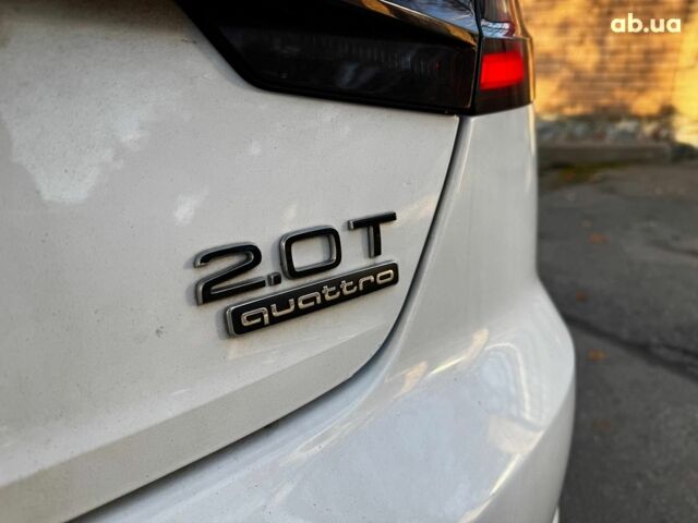 Білий Ауді А4, об'ємом двигуна 2 л та пробігом 146 тис. км за 19990 $, фото 10 на Automoto.ua
