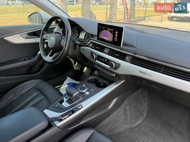 Белый Ауди А4, объемом двигателя 2 л и пробегом 195 тыс. км за 15600 $, фото 58 на Automoto.ua