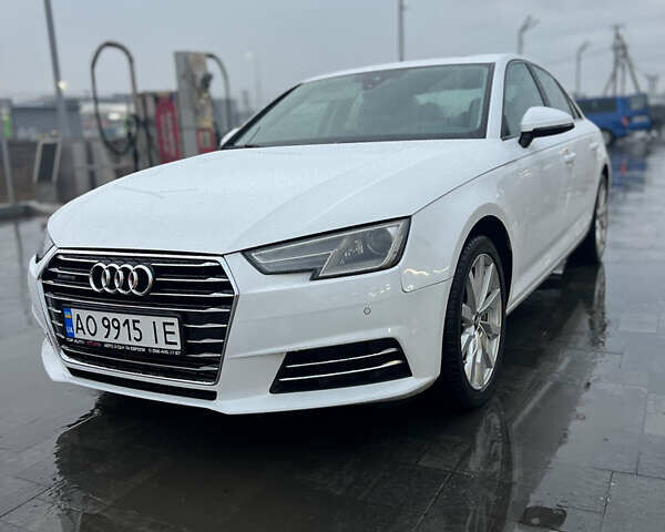 Білий Ауді А4, об'ємом двигуна 2 л та пробігом 144 тис. км за 15999 $, фото 5 на Automoto.ua