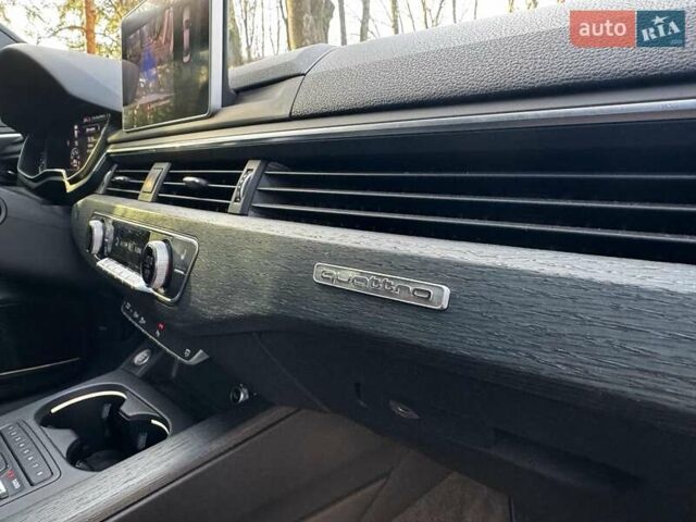 Белый Ауди А4, объемом двигателя 2 л и пробегом 146 тыс. км за 19990 $, фото 42 на Automoto.ua