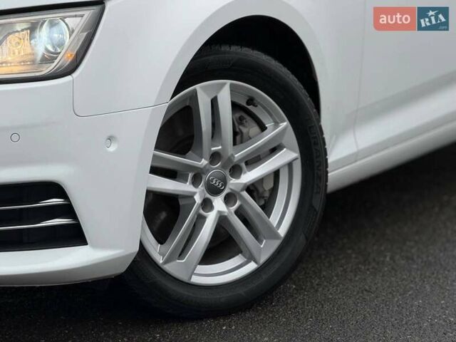 Белый Ауди А4, объемом двигателя 1.98 л и пробегом 91 тыс. км за 16800 $, фото 6 на Automoto.ua