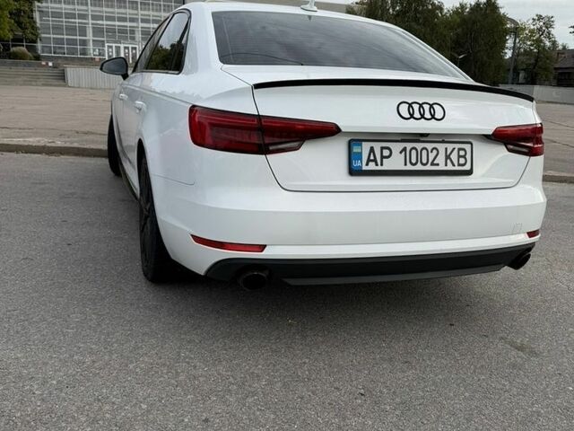 Білий Ауді А4, об'ємом двигуна 1.98 л та пробігом 145 тис. км за 15500 $, фото 3 на Automoto.ua