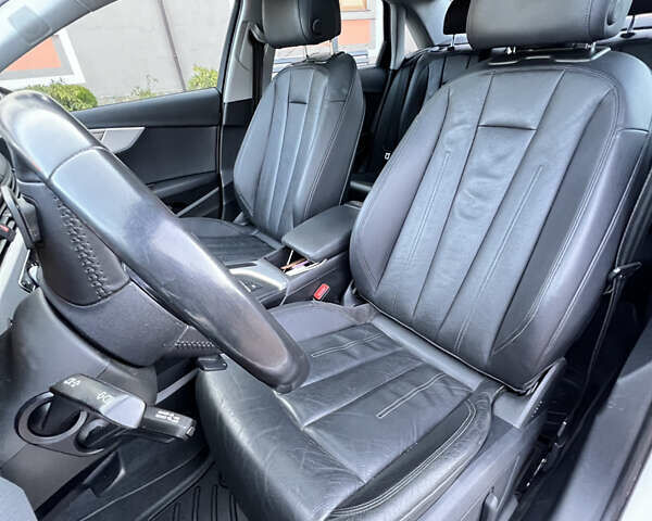 Белый Ауди А4, объемом двигателя 1.98 л и пробегом 190 тыс. км за 18500 $, фото 17 на Automoto.ua