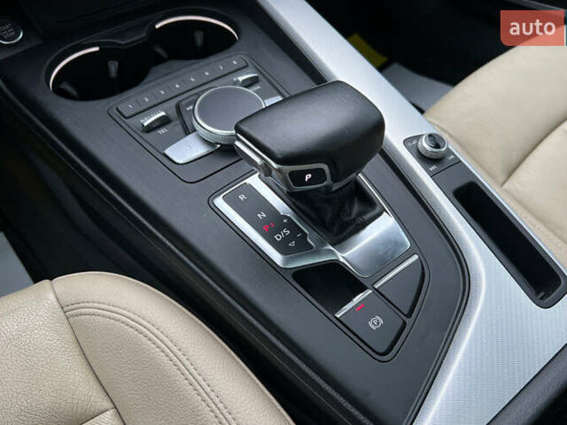 Білий Ауді А4, об'ємом двигуна 1.98 л та пробігом 151 тис. км за 19999 $, фото 21 на Automoto.ua