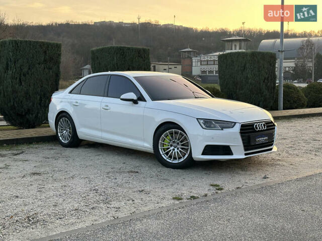 Белый Ауди А4, объемом двигателя 1.98 л и пробегом 112 тыс. км за 18999 $, фото 3 на Automoto.ua
